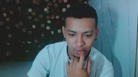 Snapshot of dylans_brown chatting on February 13, 1:29 pm dylans_brown online show from February 13, 1:29 pm