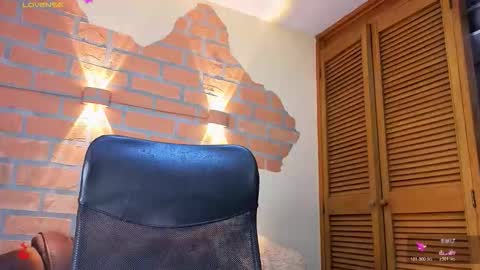 D Y L A N online show from March 5, 2:18 am