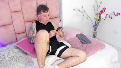 ---DYLAN--- online show from January 29, 2:30 am