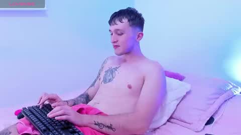 ---DYLAN--- online show from February 18, 4:37 am