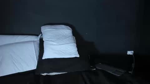 ---DYLAN--- online show from November 11, 3:17 am