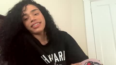 Snapshot of dynasty313 chatting on January 19, 6:43 pm Dynasty online show from January 19, 6:43 pm