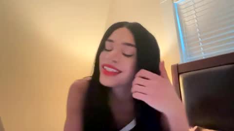 Snapshot of dynasty313 chatting on September 18, 10:01 pm Dynasty online show from September 18, 10:01 pm