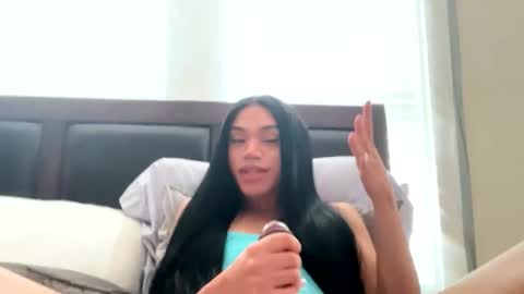 Snapshot of dynasty313 chatting on November 5, 5:35 pm Dynasty online show from November 5, 5:35 pm