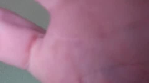 Snapshot of dzznutzzz chatting on October 24, 2:02 pm dzznutzzz online show from October 24, 2:02 pm