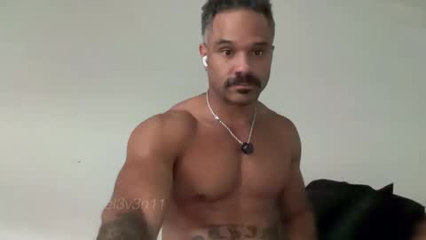 Snapshot of e13ven11 chatting on September 11, 2:28 pm Formally known as Virus of Life online show from September 11, 2:28 pm