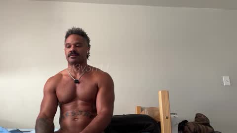 Snapshot of e13ven11 chatting on September 17, 5:03 pm Formally known as Virus of Life online show from September 17, 5:03 pm