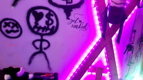 Kryztal Klear Jaxx online show from December 24, 3:05 pm