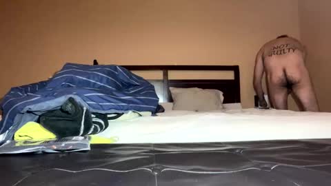 earl3232 online show from March 20, 2:22 pm