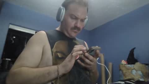 Snapshot of eastlacubscout chatting on October 26, 10:47 pm Gaston Dubois Floyd Carrusso online show from October 26, 10:47 pm