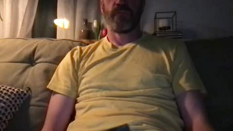 Snapshot of easydoesit69 chatting on May 23, 3:56 am easydoesit69 online show from May 23, 3:56 am