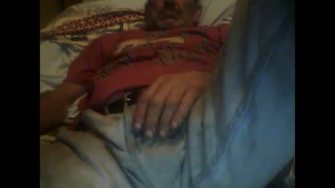 Snapshot of easye4015 chatting on September 9, 10:26 am Easye online show from September 9, 10:26 am