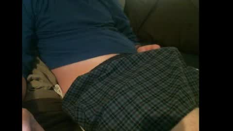 Snapshot of easysleaze chatting on January 3, 1:38 am Easy online show from January 3, 1:38 am