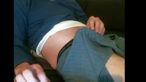 Easy online show from December 1, 6:35 pm