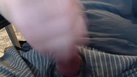 Snapshot of eat_a_peach2 chatting on June 12, 10:36 am eat_a_peach2 online show from June 12, 10:36 am
