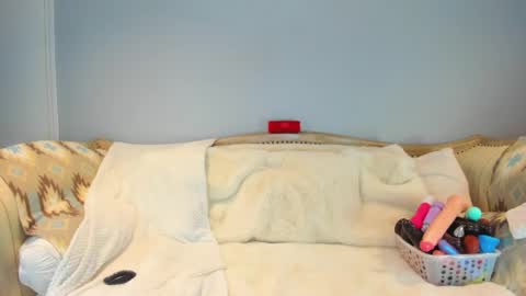 Allison online show from April 14, 3:18 pm