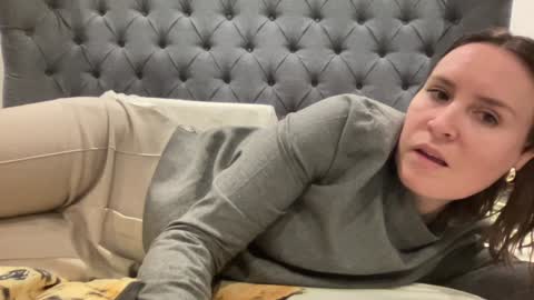 Snapshot of eatmypie69 chatting on December 11, 4:31 pm Nadia Ferreira  online show from December 11, 4:31 pm