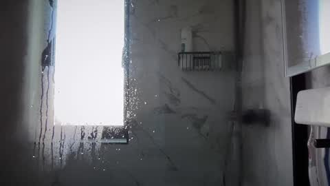 Snapshot of eatmypie69 chatting on March 4, 12:01 pm Nadia Ferreira  online show from March 4, 12:01 pm