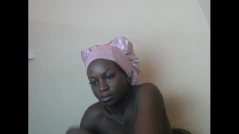 eatuupx online show from January 5, 10:10 am