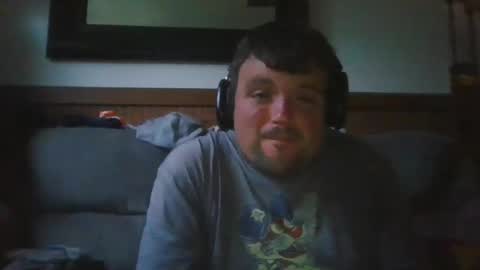 Snapshot of eazyb1991 chatting on June 18, 1:06 am Eazyb91 online show from June 18, 1:06 am