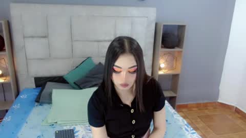Snapshot of eban_dustan chatting on July 25, 2:53 am Eban online show from July 25, 2:53 am