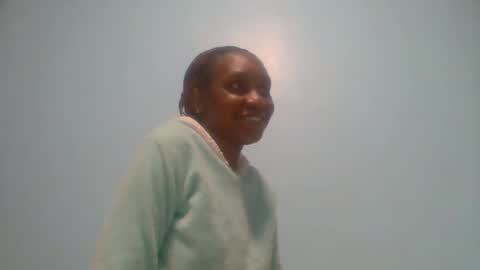 Snapshot of ebon_fantasy1 chatting on February 27, 1:05 am Ebon Fantasy1s online show from February 27, 1:05 am