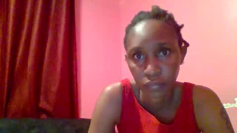 Snapshot of ebon_fantasy1 chatting on April 23, 9:17 pm Ebon Fantasy1s online show from April 23, 9:17 pm