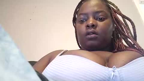 ebonireign online show from October 9, 2:37 pm