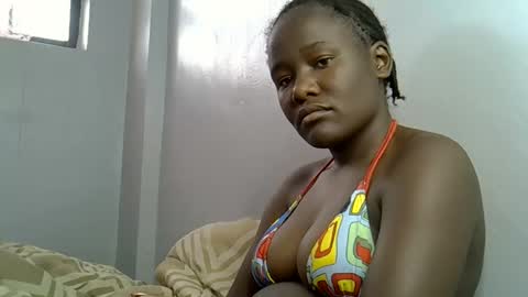 Queen online show from February 9, 7:45 am