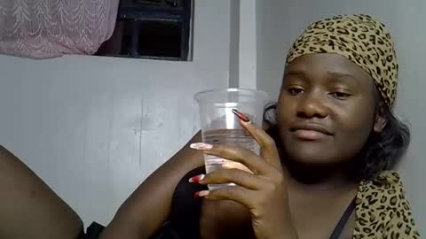 Queen online show from February 12, 10:38 pm