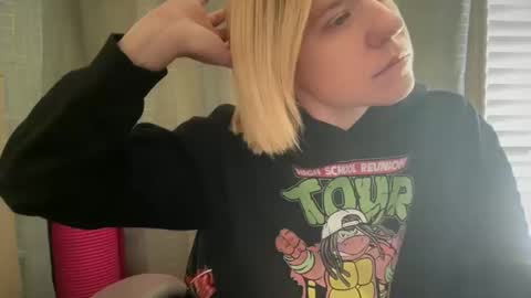 americnbarbie online show from October 19, 2:50 pm