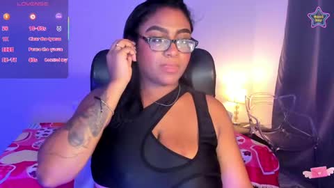 Snapshot of ebony__queen2 chatting on May 23, 7:40 pm ebony__queen2 online show from May 23, 7:40 pm