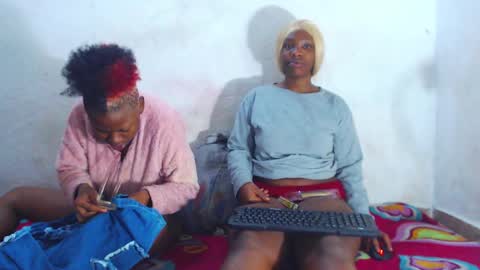 chayna smith online show from January 18, 6:45 am