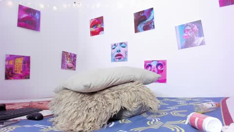 ebony_cute9 online show from January 24, 11:23 pm