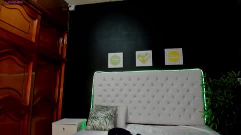 ebony_katterin online show from December 20, 11:17 am