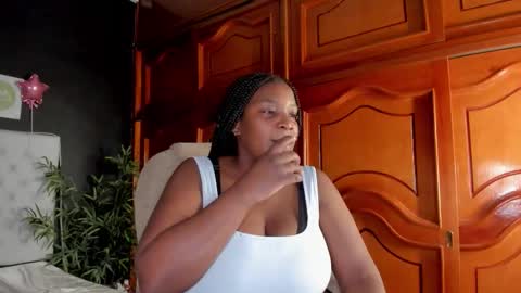 ebony_katterin online show from March 26, 11:38 am