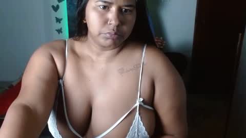 Snapshot of ebony_luna1 chatting on June 16, 8:55 pm ebony_luna1 online show from June 16, 8:55 pm