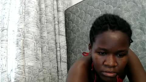 Snapshot of ebony_lynne chatting on June 30, 1:01 pm ebony_lynne online show from June 30, 1:01 pm