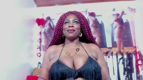 Snapshot of ebony_mine47 chatting on March 12, 2:52 am Ebony Mine online show from March 12, 2:52 am