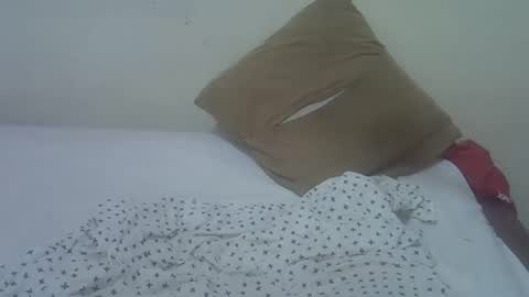 Snapshot of ebony_pearl59 chatting on June 5, 10:04 pm ebony_pearl59 online show from June 5, 10:04 pm