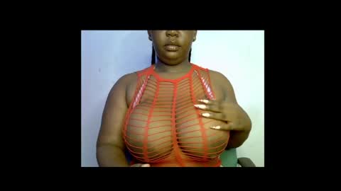 Snapshot of ebony_plumx12 chatting on April 14, 7:25 am Prisy online show from April 14, 7:25 am