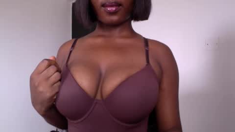 delilah online show from March 20, 10:42 am