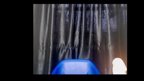 Queen online show from January 10, 10:06 am