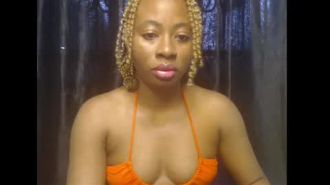 Queen online show from March 25, 7:58 am