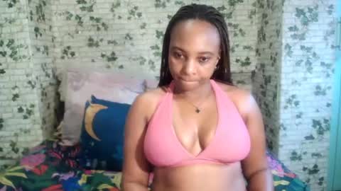 Snapshot of ebony_seduction00 chatting on August 3, 6:12 am ebony_seduction00 online show from August 3, 6:12 am