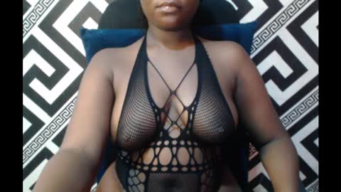 Snapshot of ebony_sexy_queen chatting on March 10, 7:07 pm Racheal online show from March 10, 7:07 pm