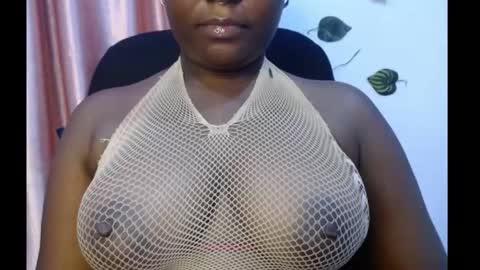 Snapshot of ebony_sexy_queen chatting on September 22, 9:28 pm Racheal online show from September 22, 9:28 pm