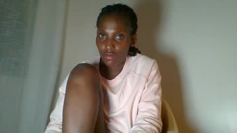 Snapshot of ebony_sofiaa chatting on January 11, 6:35 pm Sofiaa online show from January 11, 6:35 pm