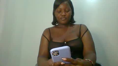 Snapshot of ebony_sofiaa chatting on February 9, 7:51 pm Sofiaa online show from February 9, 7:51 pm