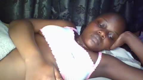 tasha online show from February 3, 11:21 pm